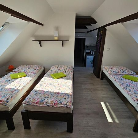 Ubytovani Jerabek Lasenice Luaran gambar